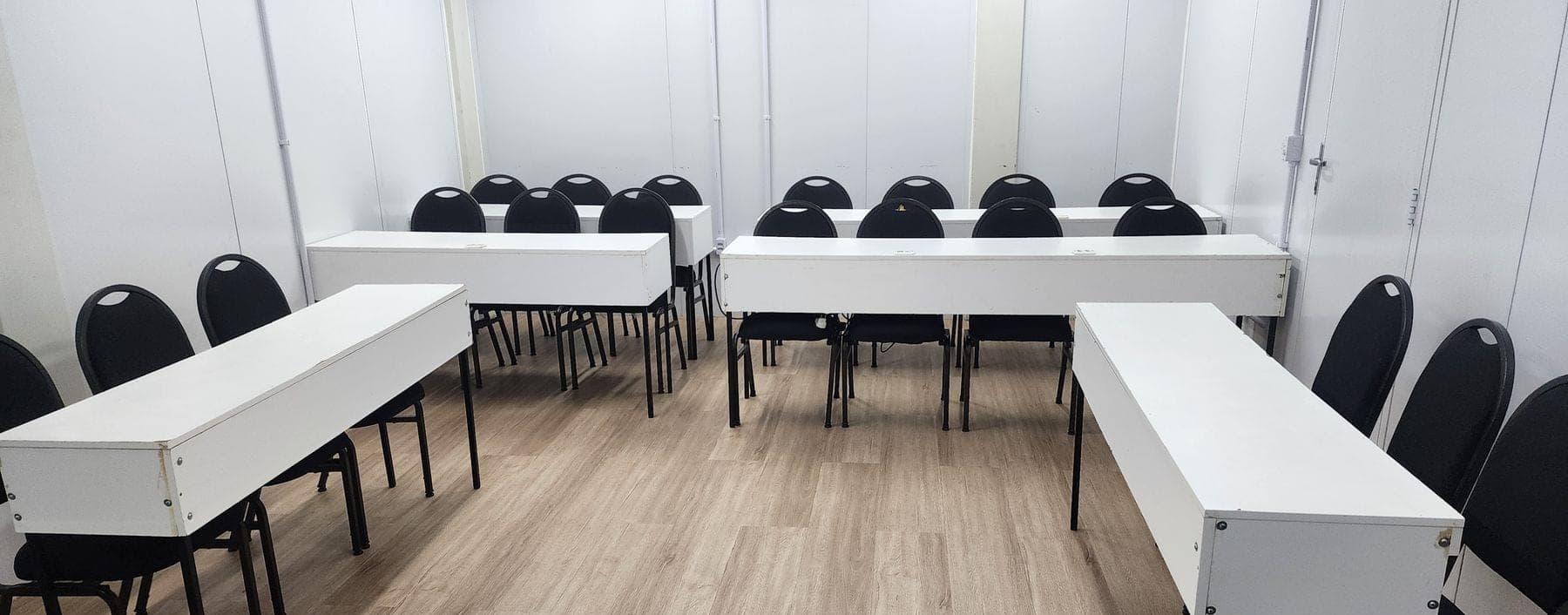 Coworking Parquelândia — Sala 301 (Auditório & eventos) em Fortaleza